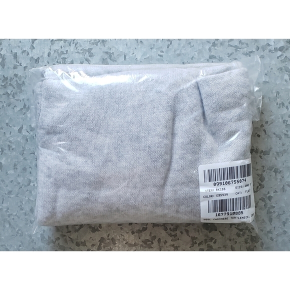 J.Crew Cashmere-merino wool blend mockneck poncho - Picture 4 of 4